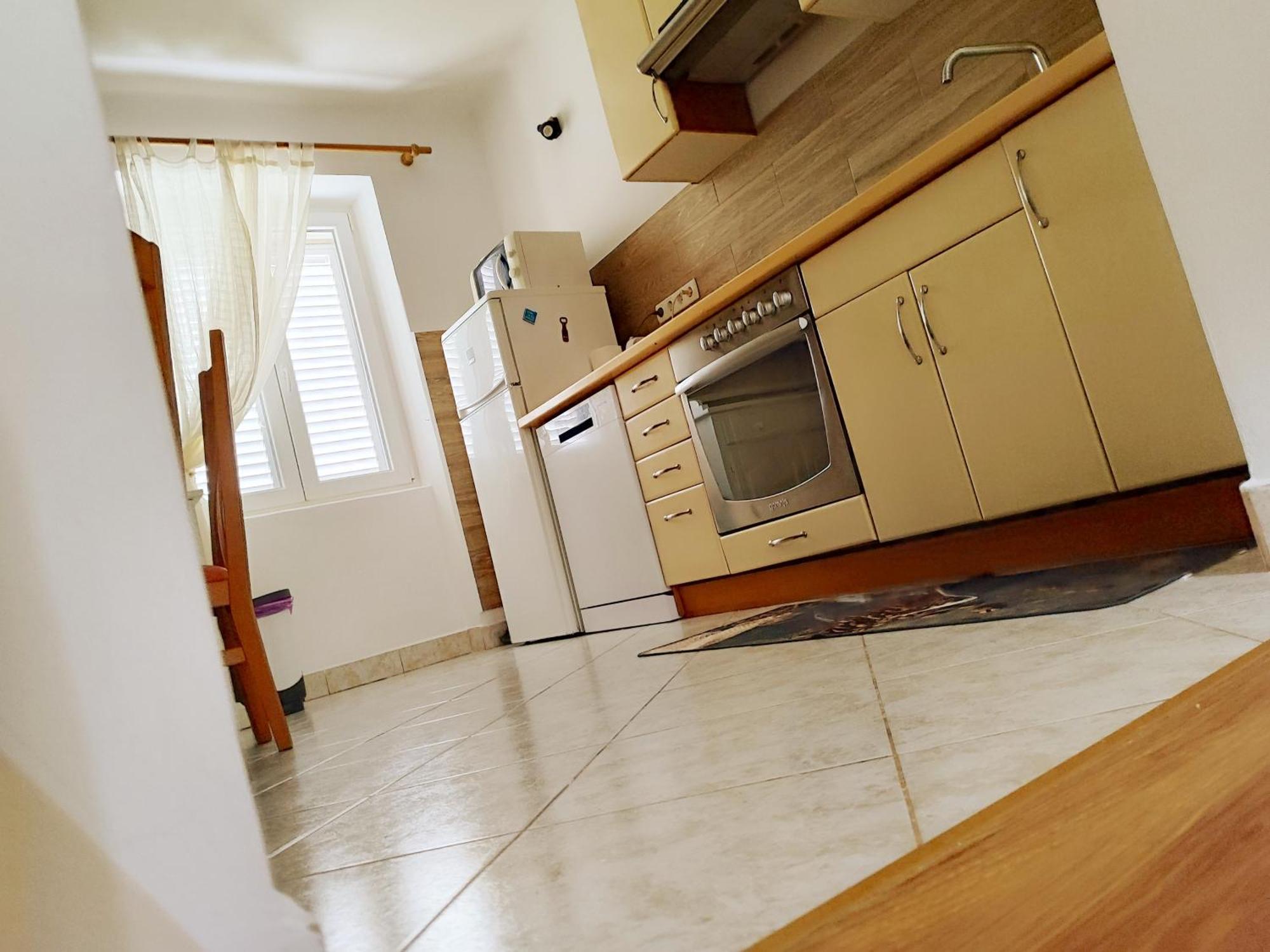 Apartman Daniel With Free Parking Mundanije Eksteriør bilde